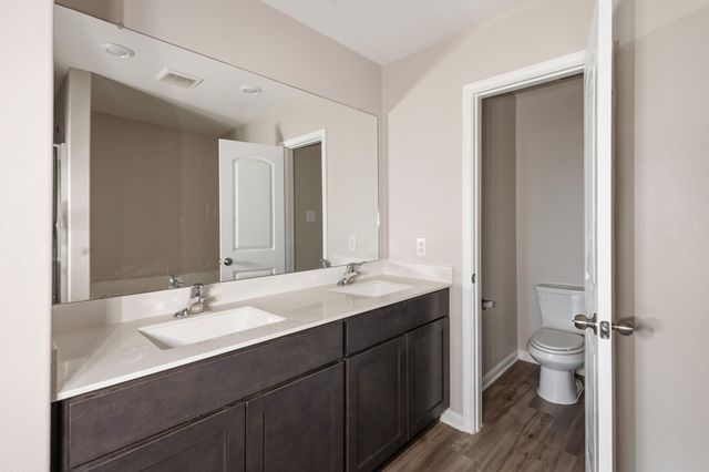 627 Aqueduct Drive, Seagoville, TX 75159