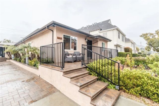 1443 E Broadway A, Glendale, CA 91205
