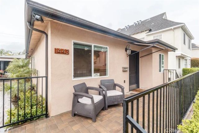 1443 E Broadway A, Glendale, CA 91205