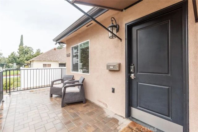 1443 E Broadway A, Glendale, CA 91205
