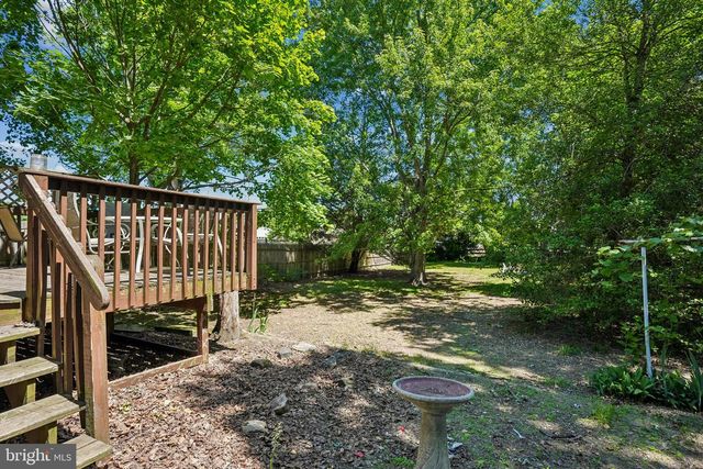 361 N DEMOCRAT RD, Gibbstown, NJ 08027