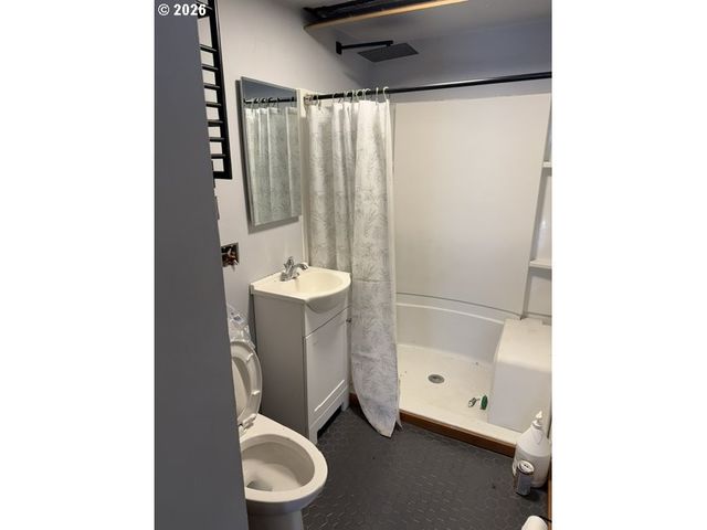 54 E 24TH Ave, Eugene, OR 97405