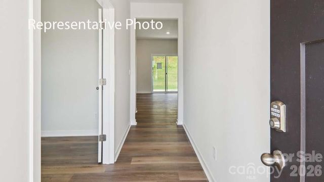 600 17th Avenue Drive NE, Hickory, NC 28601