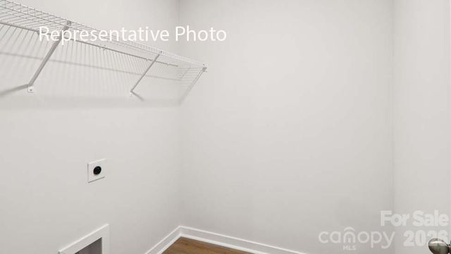 600 17th Avenue Drive NE, Hickory, NC 28601