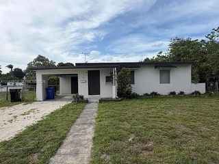 1431 NW 10th Place, Fort Lauderdale, FL 33311