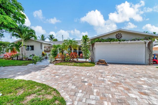 1066 SW 25TH Way, Boynton Beach, FL 33426