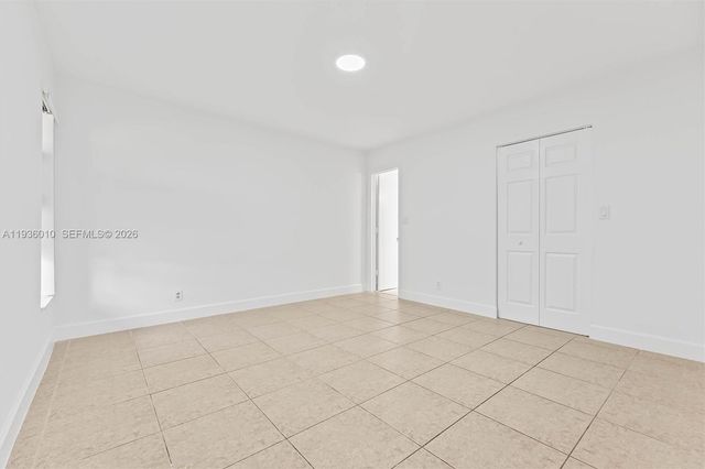 795 Banks Rd, Margate, FL 33063