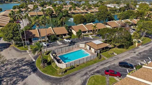 795 Banks Rd, Margate, FL 33063