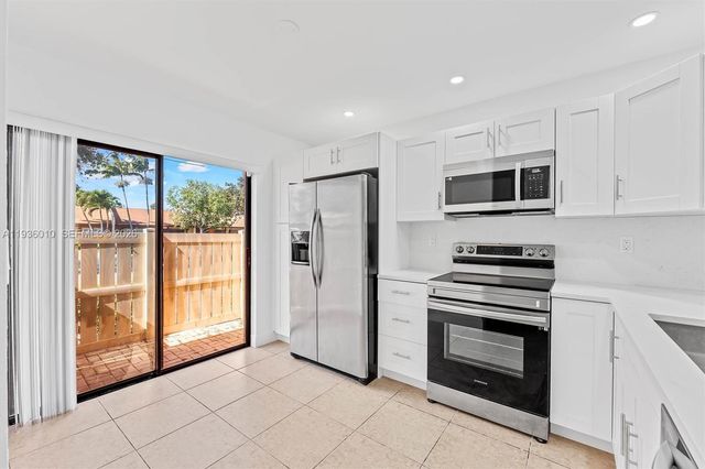 795 Banks Rd, Margate, FL 33063