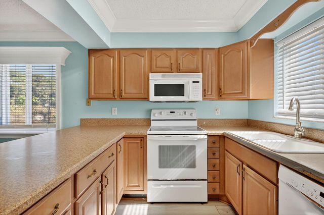 188 SE Village Drive 188, Port St Lucie, FL 34952