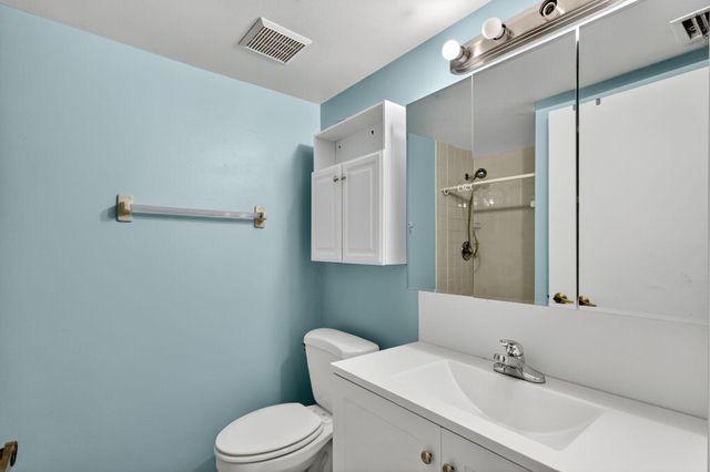 188 SE Village Drive 188, Port St Lucie, FL 34952