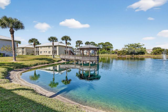 188 SE Village Drive 188, Port St Lucie, FL 34952