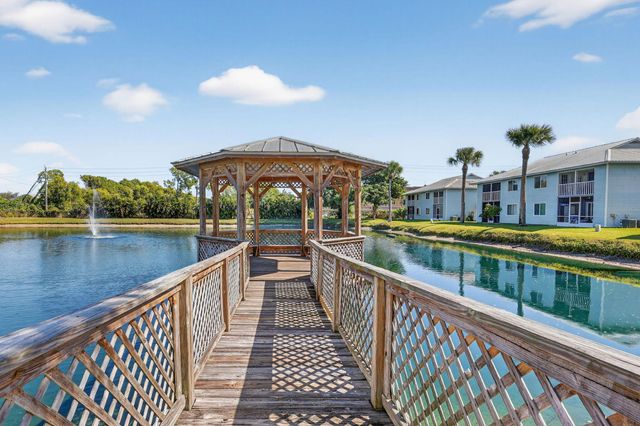 188 SE Village Drive 188, Port St Lucie, FL 34952