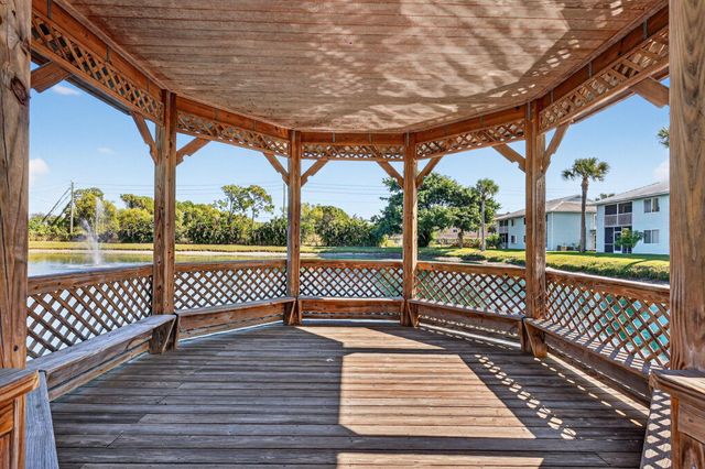 188 SE Village Drive 188, Port St Lucie, FL 34952