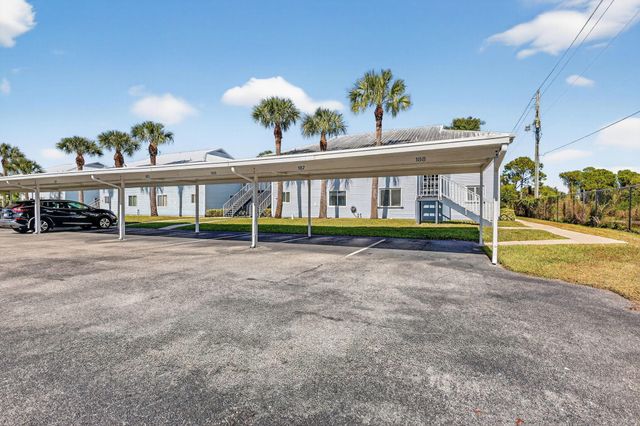 188 SE Village Drive 188, Port St Lucie, FL 34952