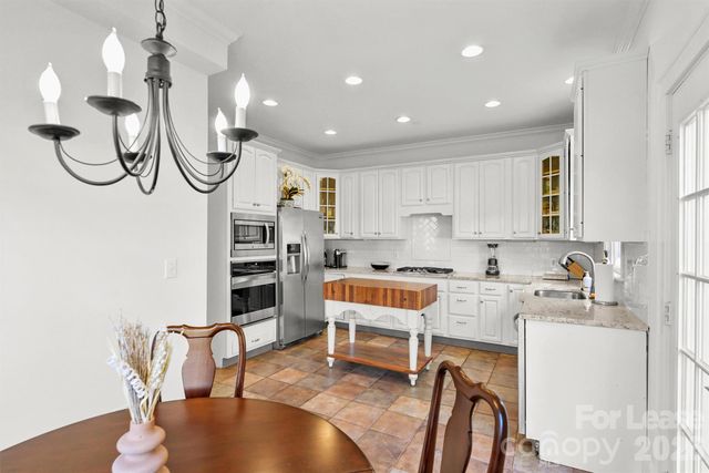 2023 Greenway Avenue, Charlotte, NC 28204