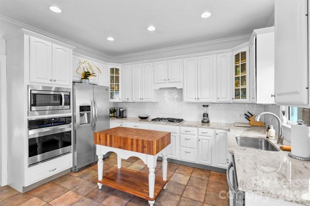 2023 Greenway Avenue, Charlotte, NC 28204