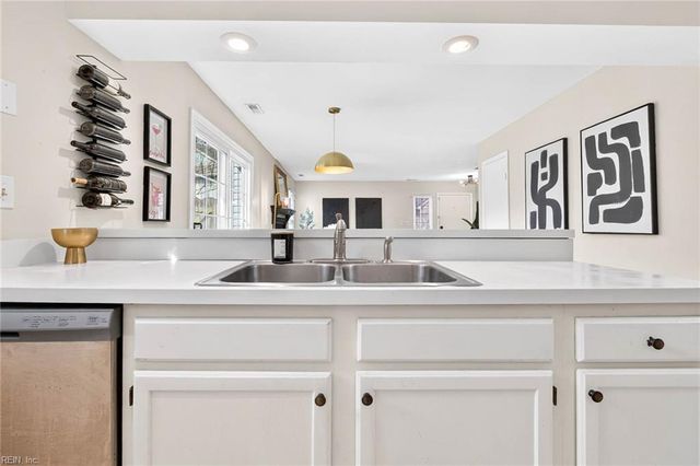 4508 Indies CT, Virginia Beach, VA 23462