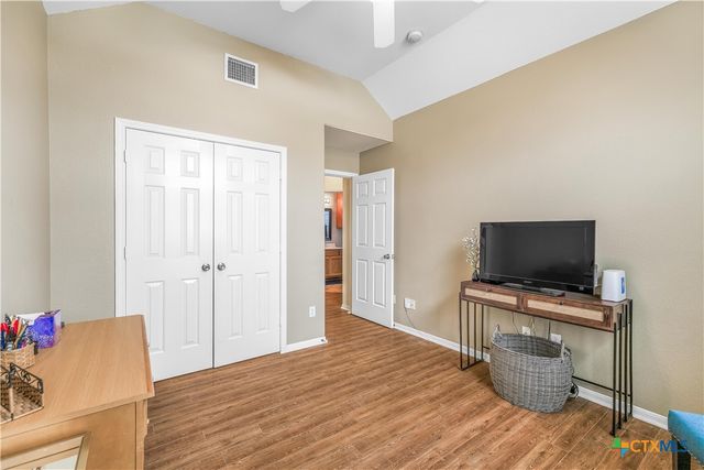 330 Macon Creek, Victoria, TX 77901