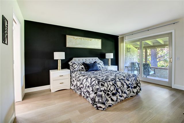 732 Via Zapata, Riverside, CA 92507
