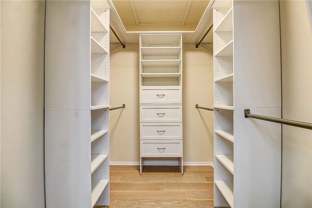 732 Via Zapata, Riverside, CA 92507