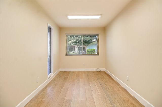 732 Via Zapata, Riverside, CA 92507