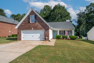 864 Thornbird Circle, Boiling Springs, SC 29316