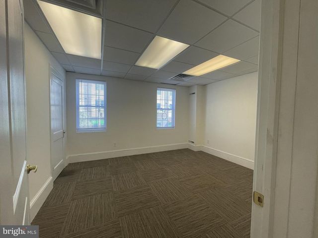 200 HIGH ST W, Glassboro, NJ 08028