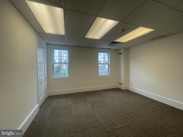 200 HIGH ST W, Glassboro, NJ 08028