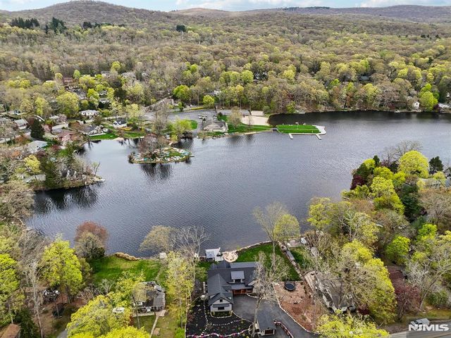 259 Cupsaw Drive, Ringwood, NJ 07456