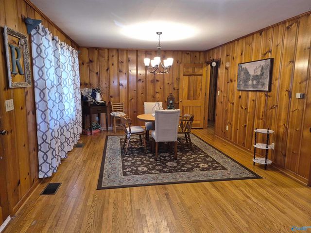 107 New Hope Cedar Point Rd, New Hope, AL 35760