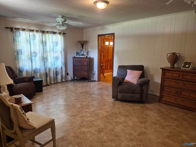 107 New Hope Cedar Point Rd, New Hope, AL 35760