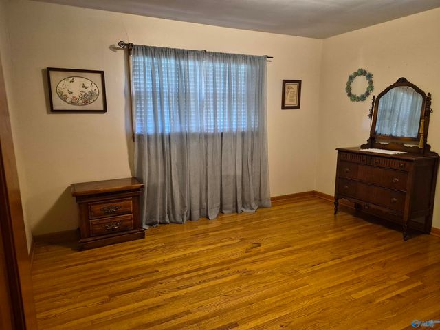 107 New Hope Cedar Point Rd, New Hope, AL 35760