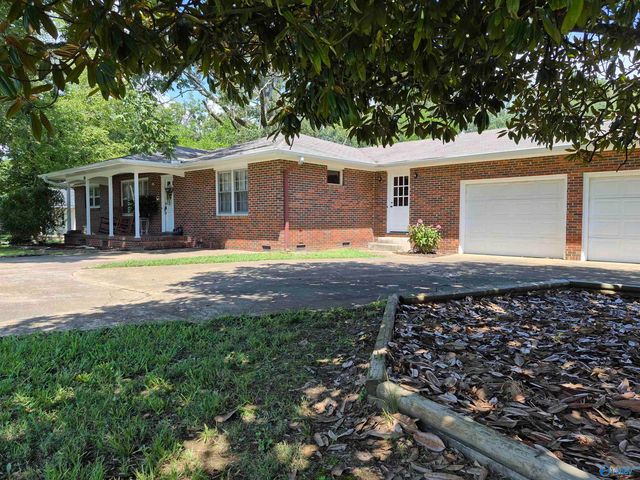 107 New Hope Cedar Point Rd, New Hope, AL 35760