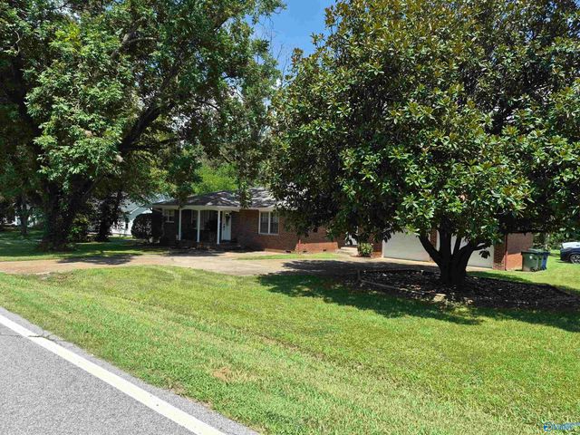 107 New Hope Cedar Point Rd, New Hope, AL 35760