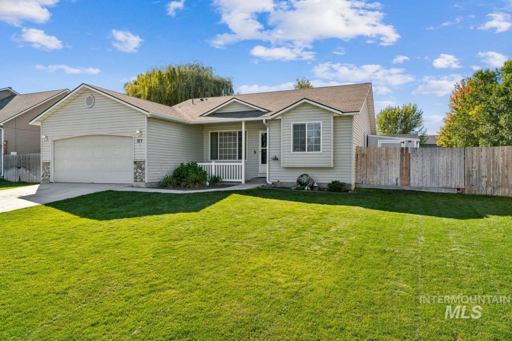 377 W Troy St., Kuna, ID 83634 photo 2