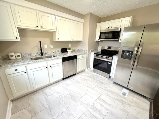 6824 Salem Road, Cincinnati, OH 45230