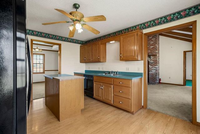 862 SW 1651 Road, Holden, MO 64040