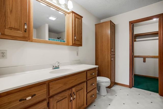 862 SW 1651 Road, Holden, MO 64040