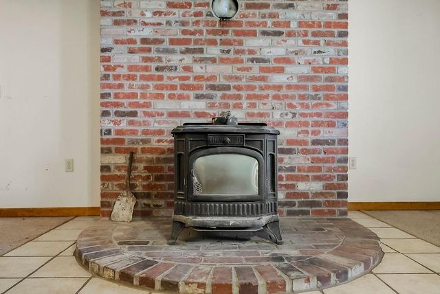 862 SW 1651 Road, Holden, MO 64040