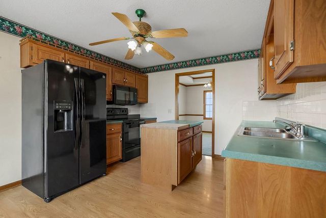 862 SW 1651 Road, Holden, MO 64040