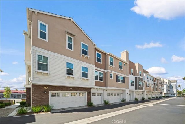 155 W LA PALMA Avenue 2, Anaheim, CA 92801