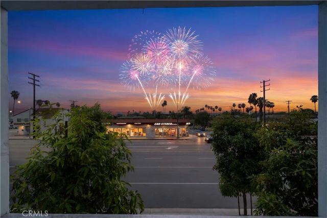 155 W LA PALMA Avenue 2, Anaheim, CA 92801