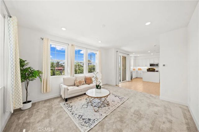 155 W LA PALMA Avenue 2, Anaheim, CA 92801