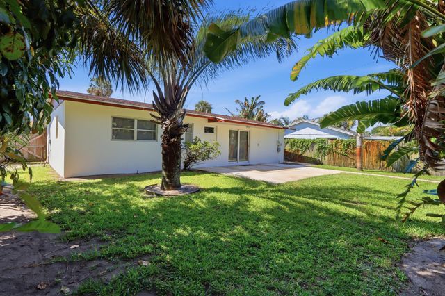 365 Garden Boulevard, Palm Beach Gardens, FL 33410