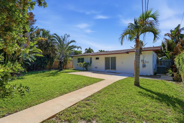 365 Garden Boulevard, Palm Beach Gardens, FL 33410