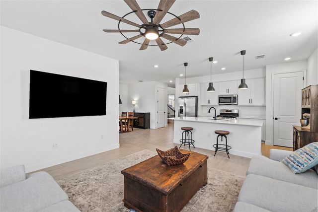 6026 JENSEN VIEW AVENUE, Apollo Beach, FL 33572