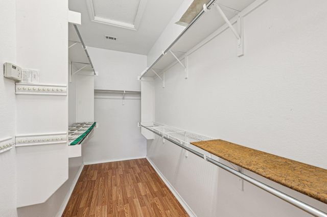 323 Crockett LOOP, Georgetown, TX 78633