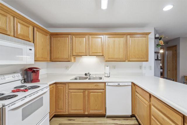 1265 SE 6th Street 104, Grimes, IA 50111