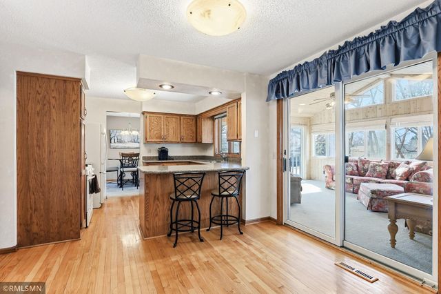 4865 Cottonwood Lane N, Plymouth, MN 55442